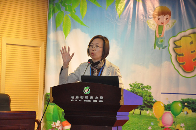 中国常州高新区 - 【小学】寻春意 染春光 吟诗