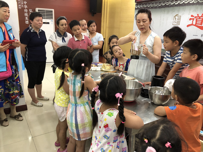 藻江社区：暑期亲子甜品DIY 甜蜜一“夏”