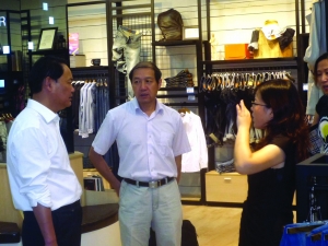黑牡丹董事长_黑牡丹