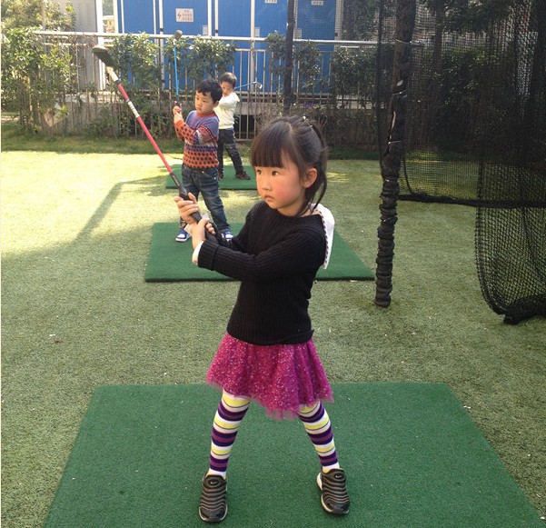 中国常州高新区 - 宋庆龄国际幼儿园开设高尔夫