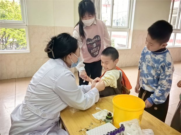 河海幼儿园2024学年幼儿健康体检